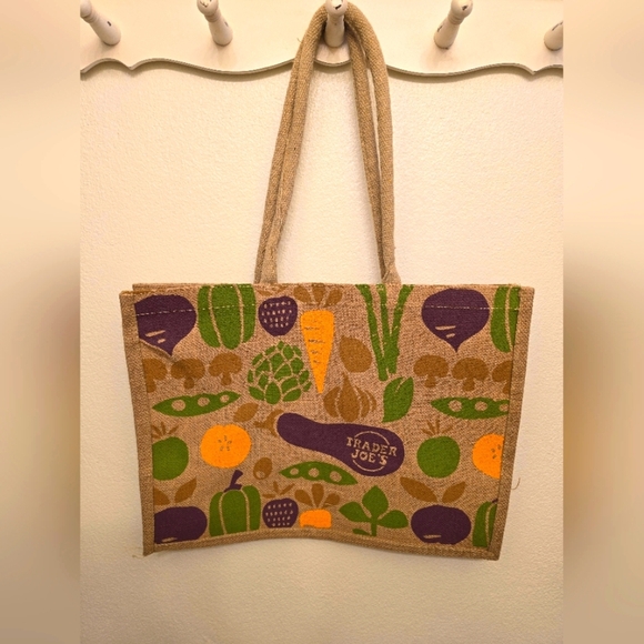 NWOT Trader Joe's Eco-Friendly Burlap Reusable Tote Bag - Picture 1 of 3
